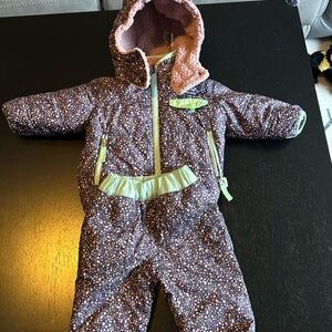Patagonia baby girls coat and snow pants 3-6 months